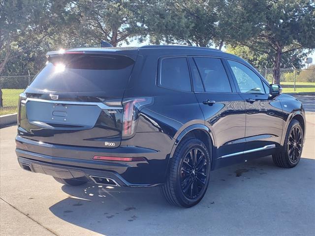 2022 Cadillac XT6 Vehicle Photo in DENTON, TX 76210-9321