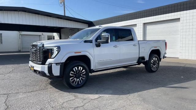 2025 GMC Sierra 2500 HD Vehicle Photo in TURLOCK, CA 95380-4918