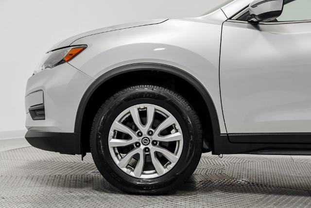 2019 Nissan Rogue Vehicle Photo in Akron, OH 44312