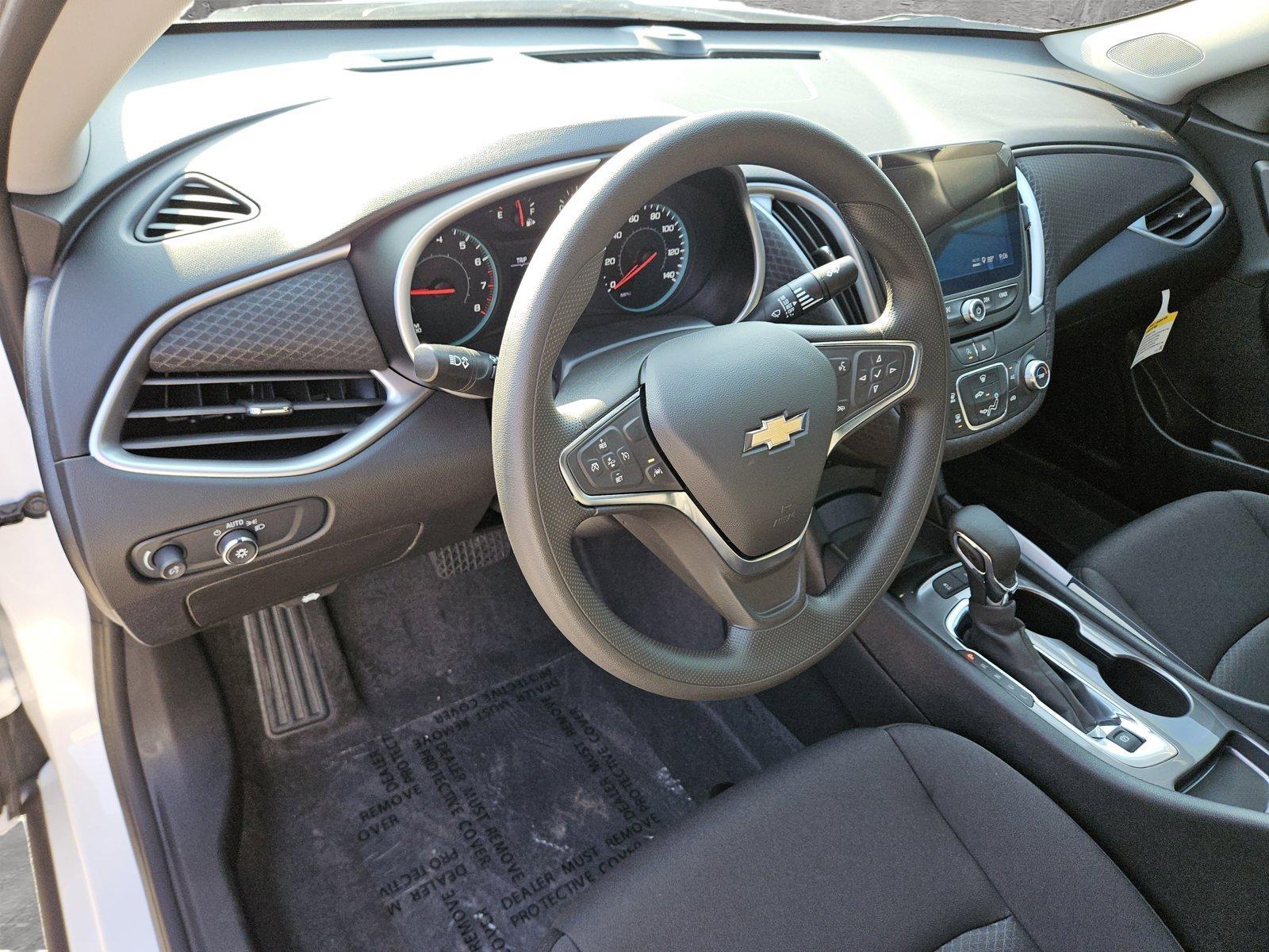 2025 Chevrolet Malibu Vehicle Photo in NORTH RICHLAND HILLS, TX 76180-7199