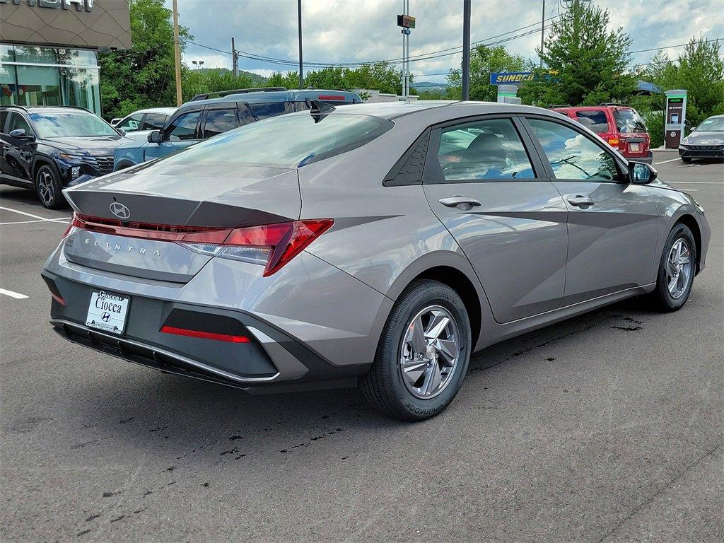 2024 Hyundai ELANTRA Vehicle Photo in Muncy, PA 17756