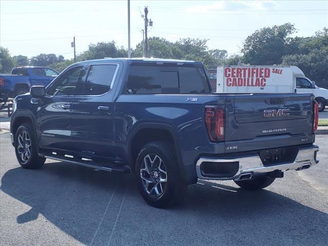 2024 GMC Sierra 1500 Vehicle Photo in DENTON, TX 76210-9321