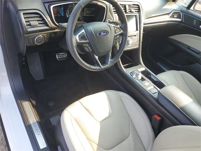 2018 Ford Fusion Hybrid Vehicle Photo in GRAND BLANC, MI 48439-8139