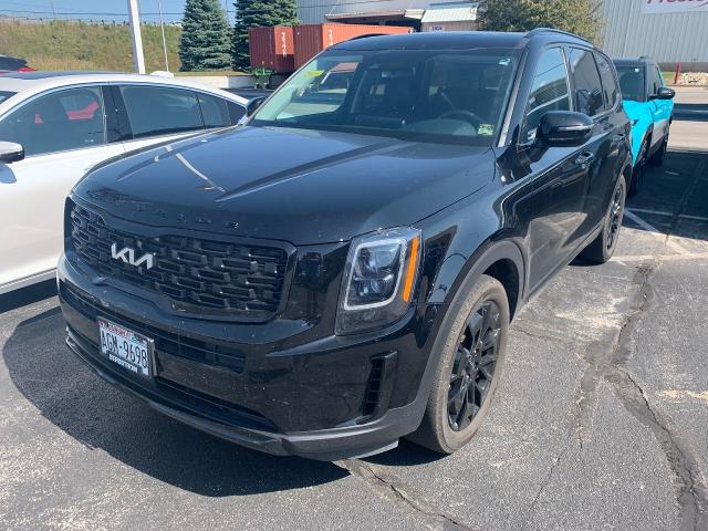 2022 Kia Telluride Vehicle Photo in APPLETON, WI 54914-4656