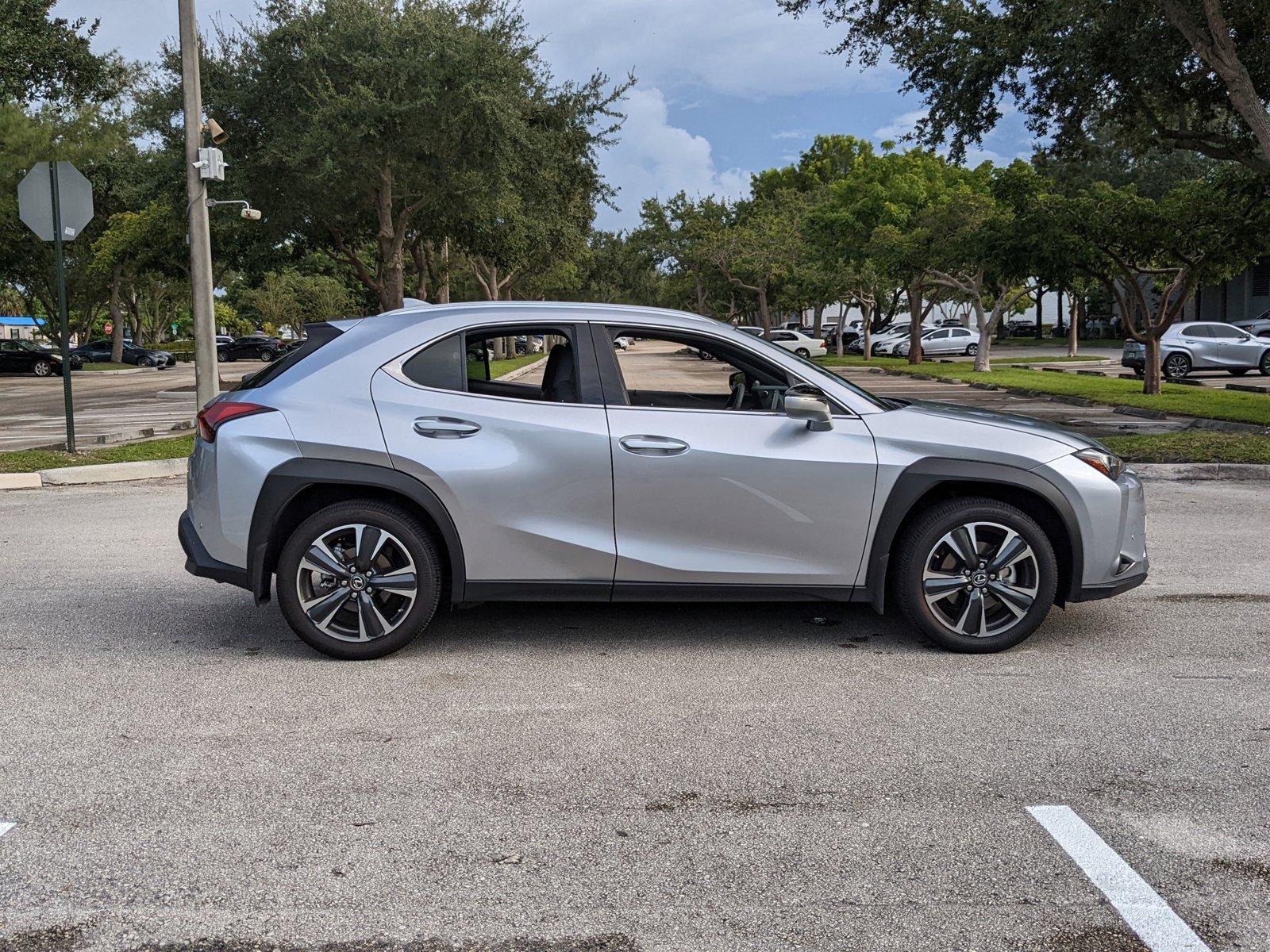 2024 Lexus UX 250h Vehicle Photo in West Palm Beach, FL 33417