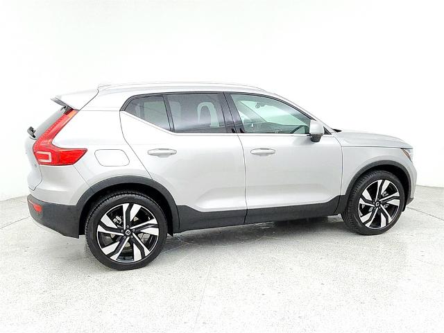 2023 Volvo XC40 Vehicle Photo in Grapevine, TX 76051