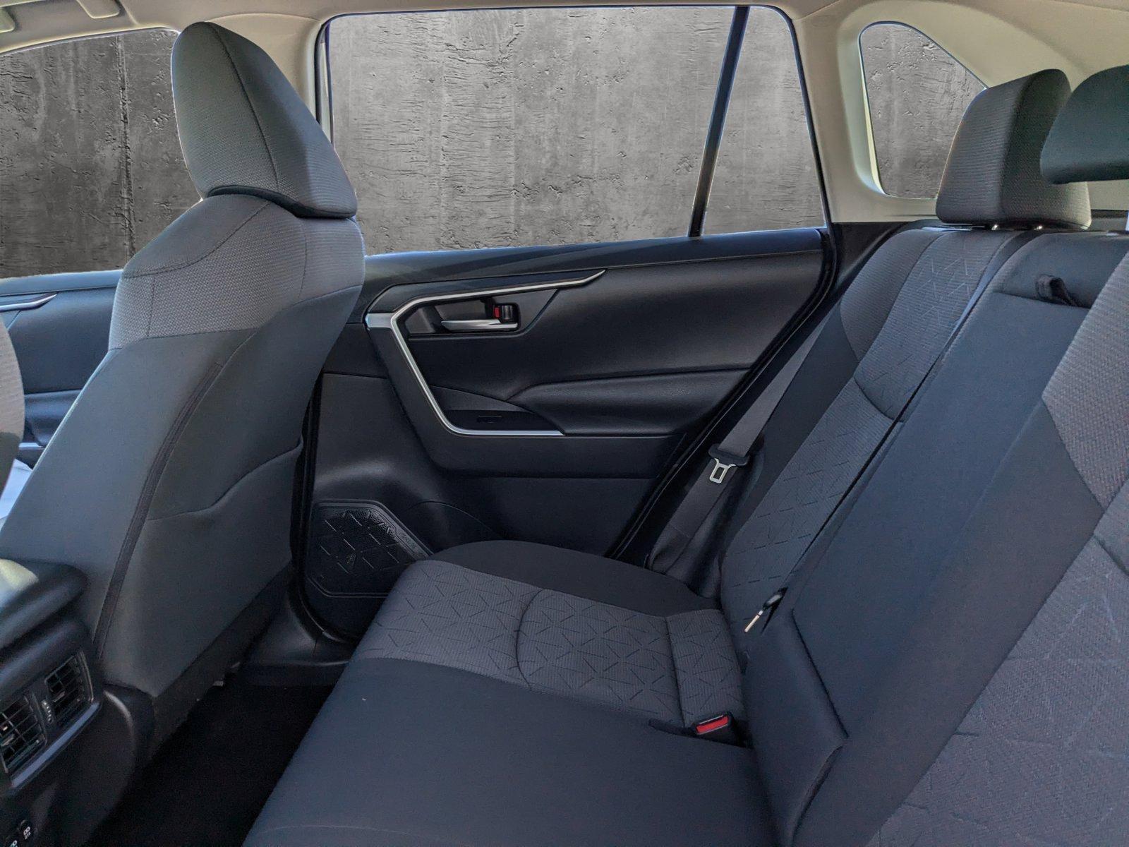 2019 Toyota RAV4 Vehicle Photo in Winter Park, FL 32792