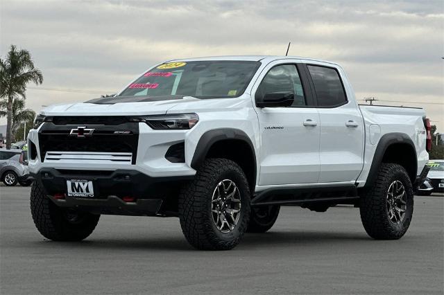 2024 Chevrolet Colorado Vehicle Photo in SALINAS, CA 93907-2500