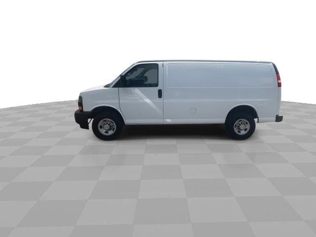 2022 Chevrolet Express Cargo 2500 Vehicle Photo in BOSTON, NY 14025-9684