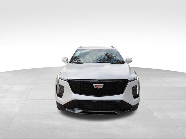 2025 Cadillac XT4 Vehicle Photo in DELRAY BEACH, FL 33483-3294