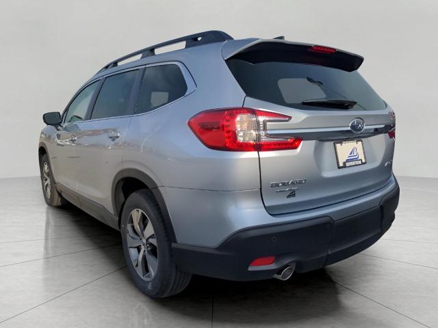 2024 Subaru Ascent Vehicle Photo in Green Bay, WI 54304