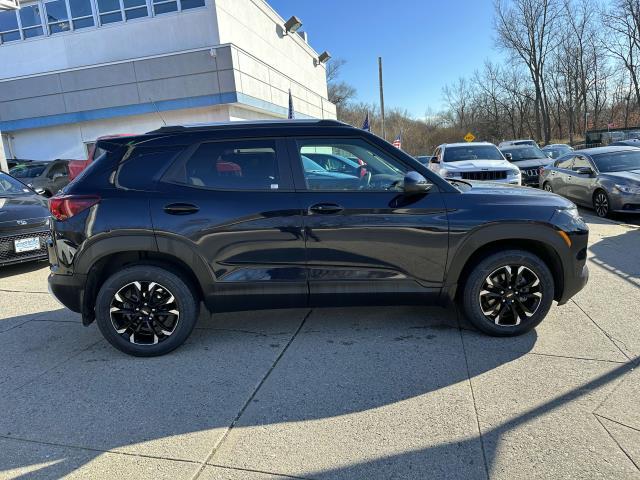 2021 Chevrolet Trailblazer Vehicle Photo in DOUGLASTON, NY 11362-1062