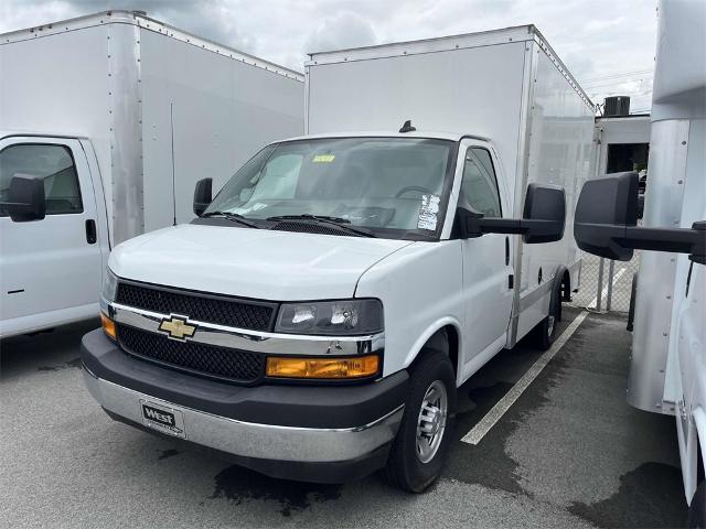 2023 Chevrolet Express Commercial Cutaway Vehicle Photo in ALCOA, TN 37701-3235