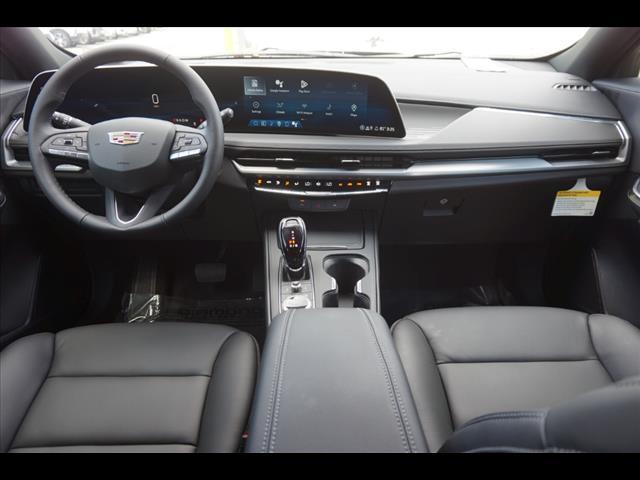 2024 Cadillac XT4 Vehicle Photo in TAMPA, FL 33612-3404