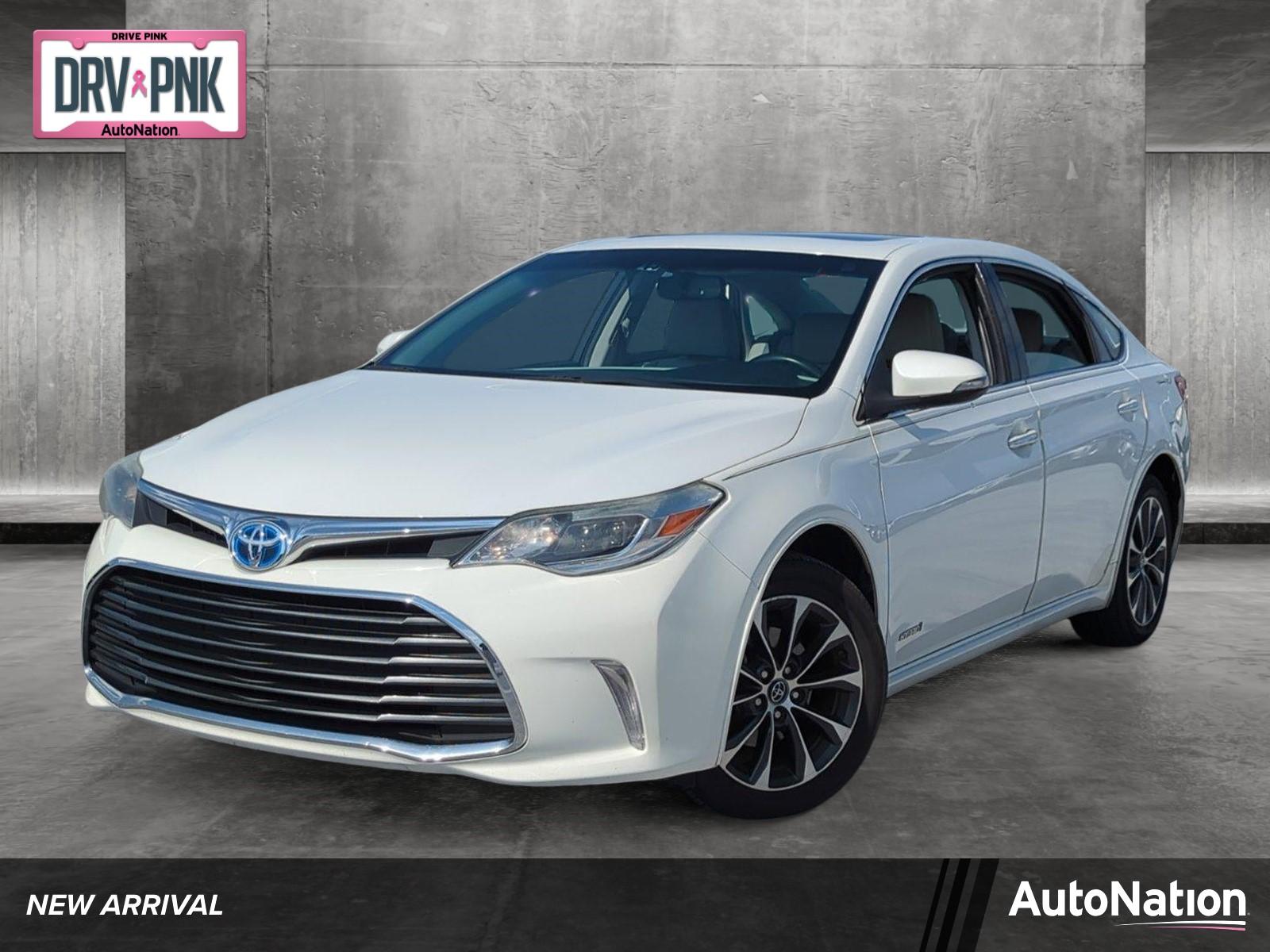 2016 Toyota Avalon Hybrid Vehicle Photo in Ft. Myers, FL 33907