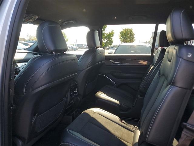 2022 Jeep Grand Cherokee L Vehicle Photo in GRAND BLANC, MI 48439-8139