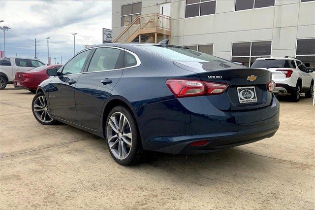 2022 Chevrolet Malibu Vehicle Photo in TOPEKA, KS 66609-0000