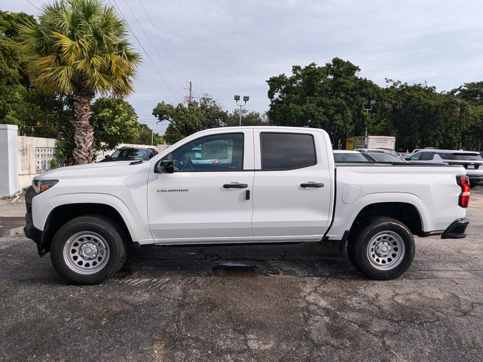 2024 Chevrolet Colorado Vehicle Photo in MIAMI, FL 33134-2699