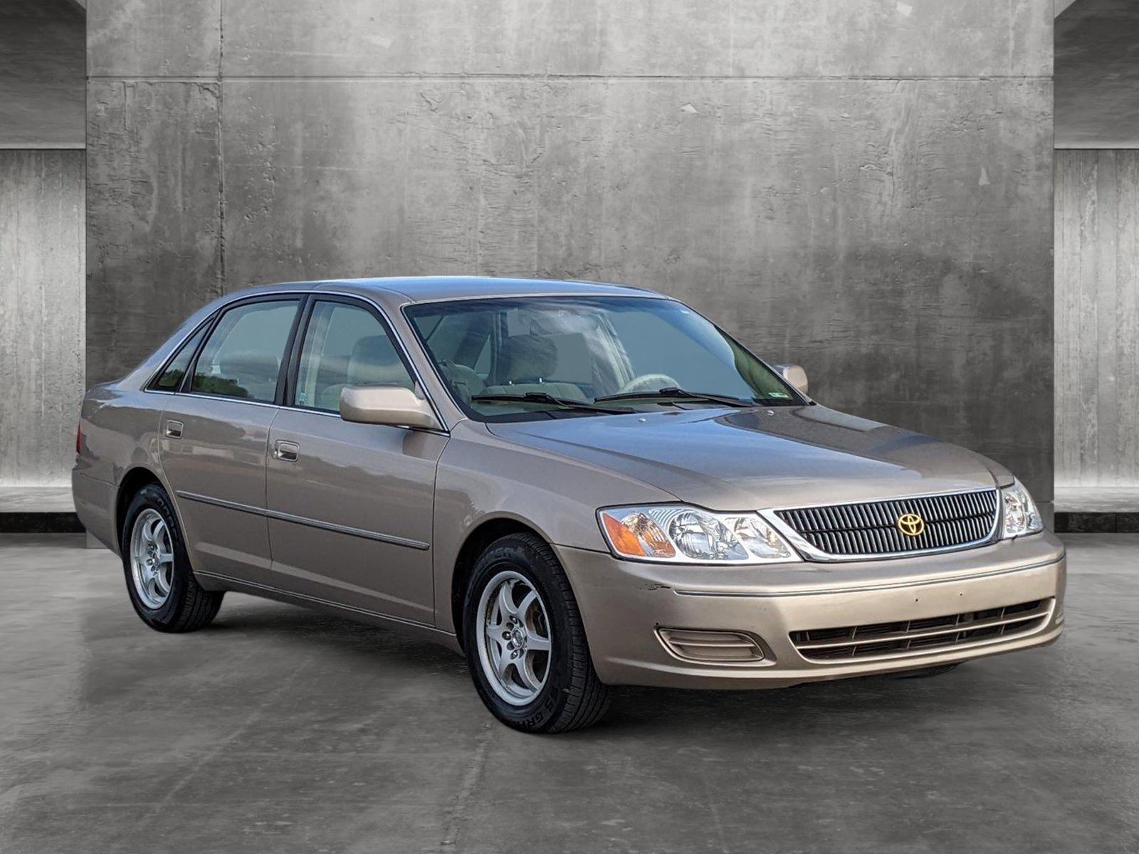 2000 Toyota Avalon Vehicle Photo in Spokane Valley, WA 99212