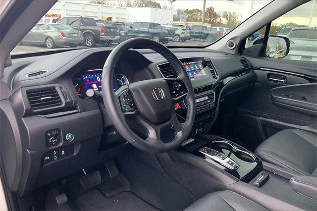 2021 Honda Pilot Vehicle Photo in INDEPENDENCE, MO 64055-1377