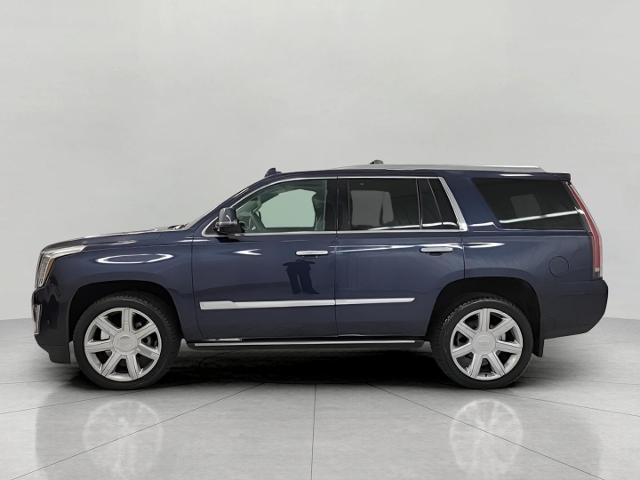 2017 Cadillac Escalade Vehicle Photo in APPLETON, WI 54914-4656