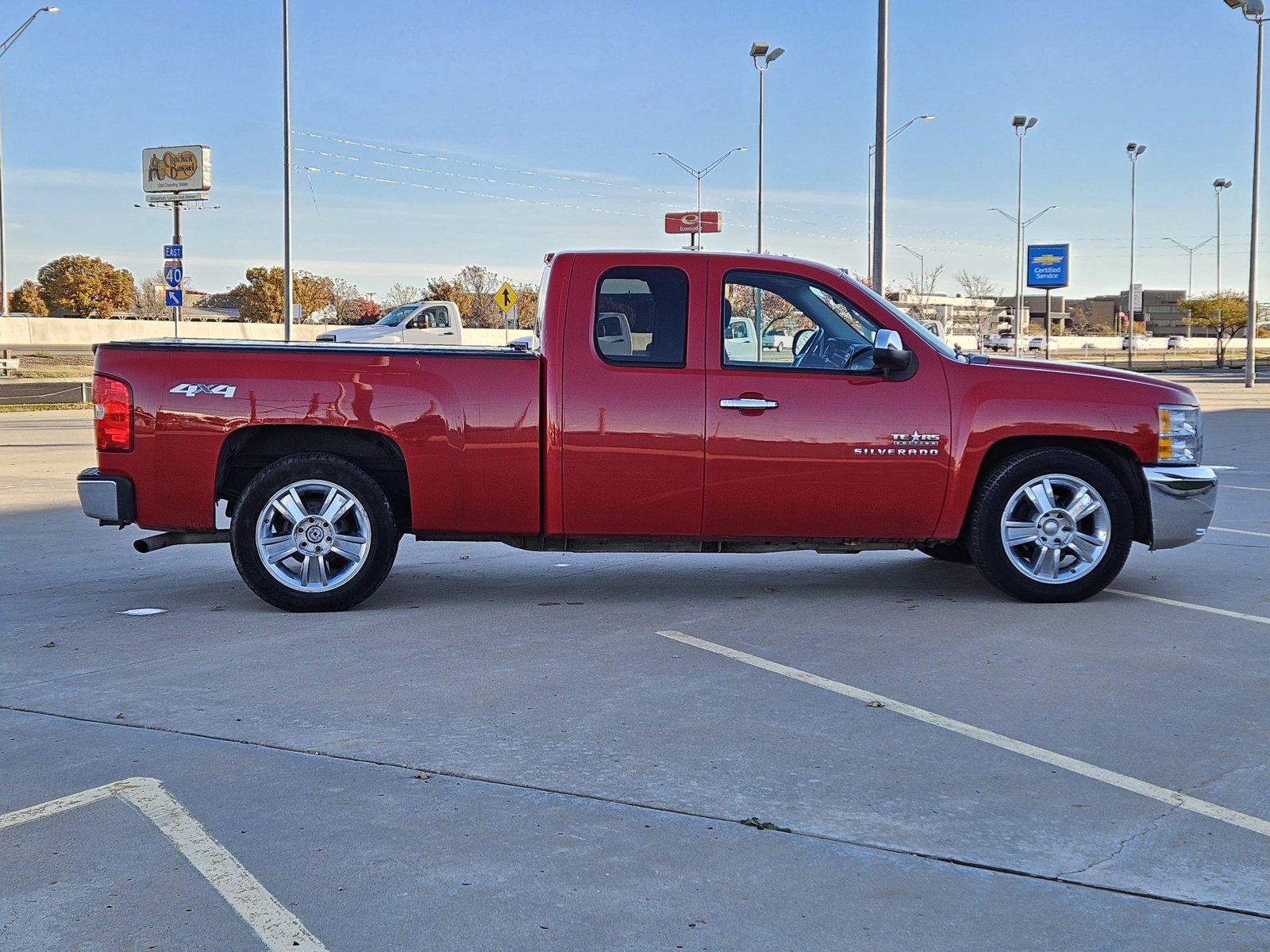 2013 Chevrolet Silverado 1500 Vehicle Photo in AMARILLO, TX 79103-4111