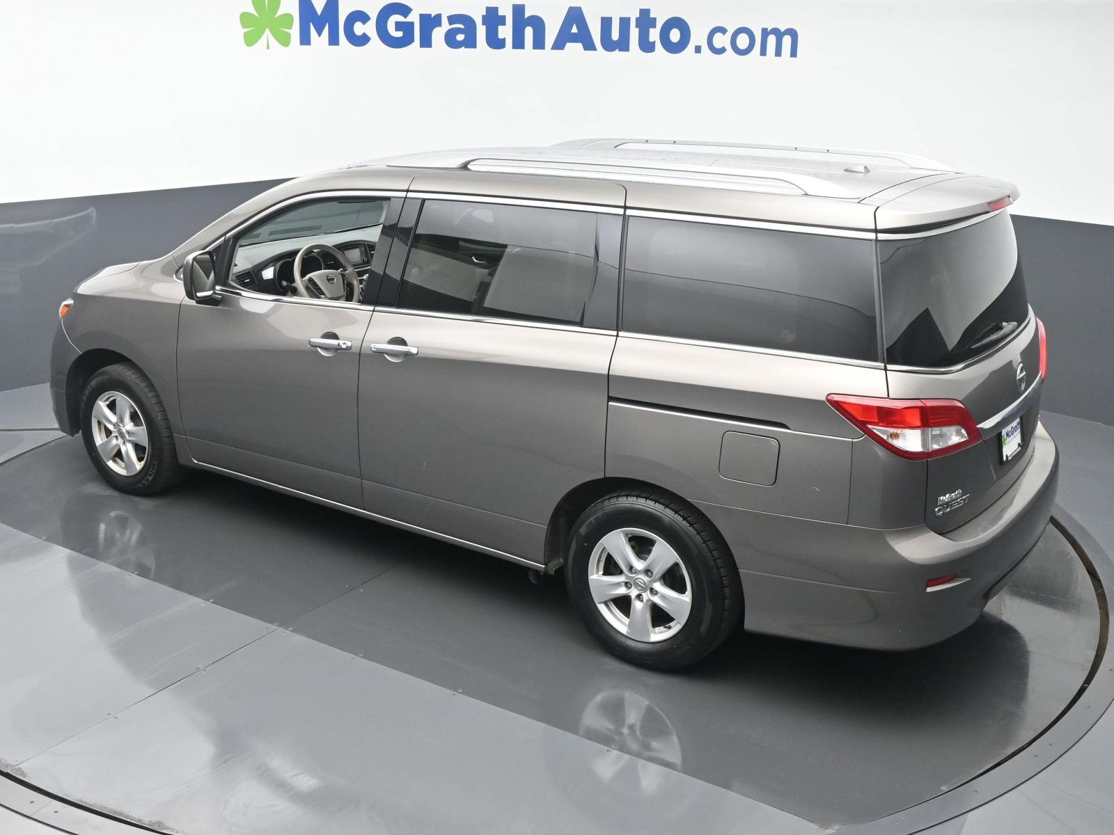 2017 Nissan Quest Vehicle Photo in Marion, IA 52302