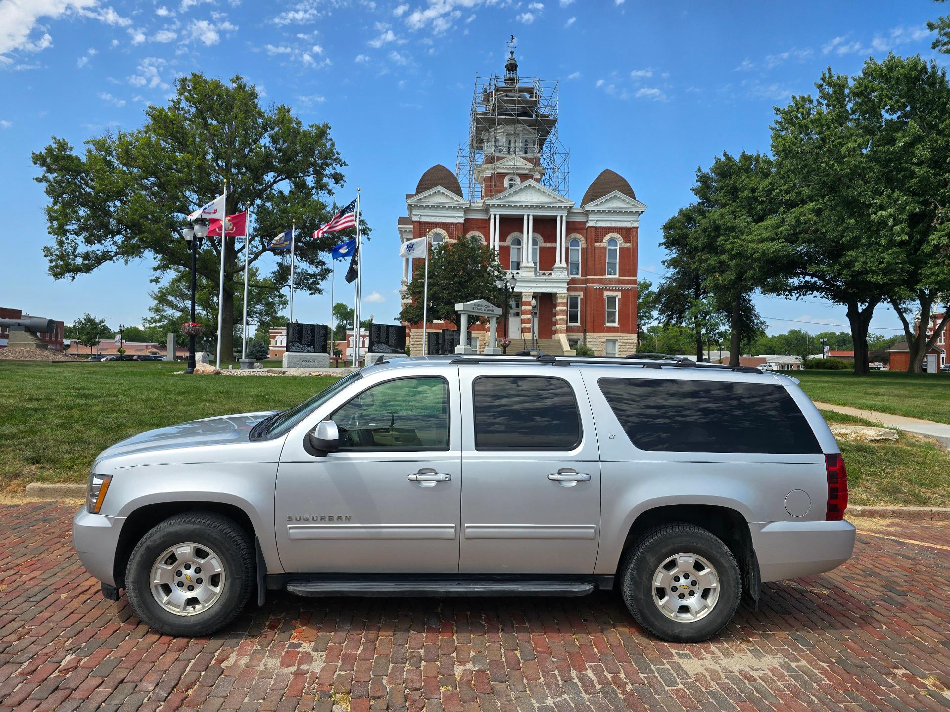 Used 2012 Chevrolet Suburban LT with VIN 1GNSKJE77CR168384 for sale in Tecumseh, NE