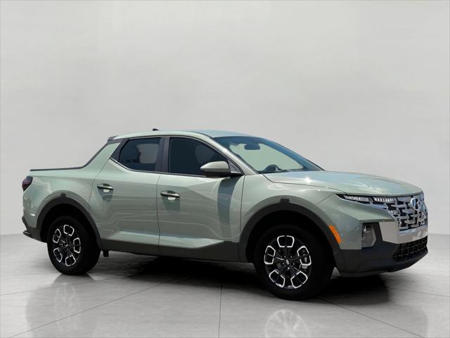 2024 Hyundai SANTA CRUZ Vehicle Photo in Green Bay, WI 54304