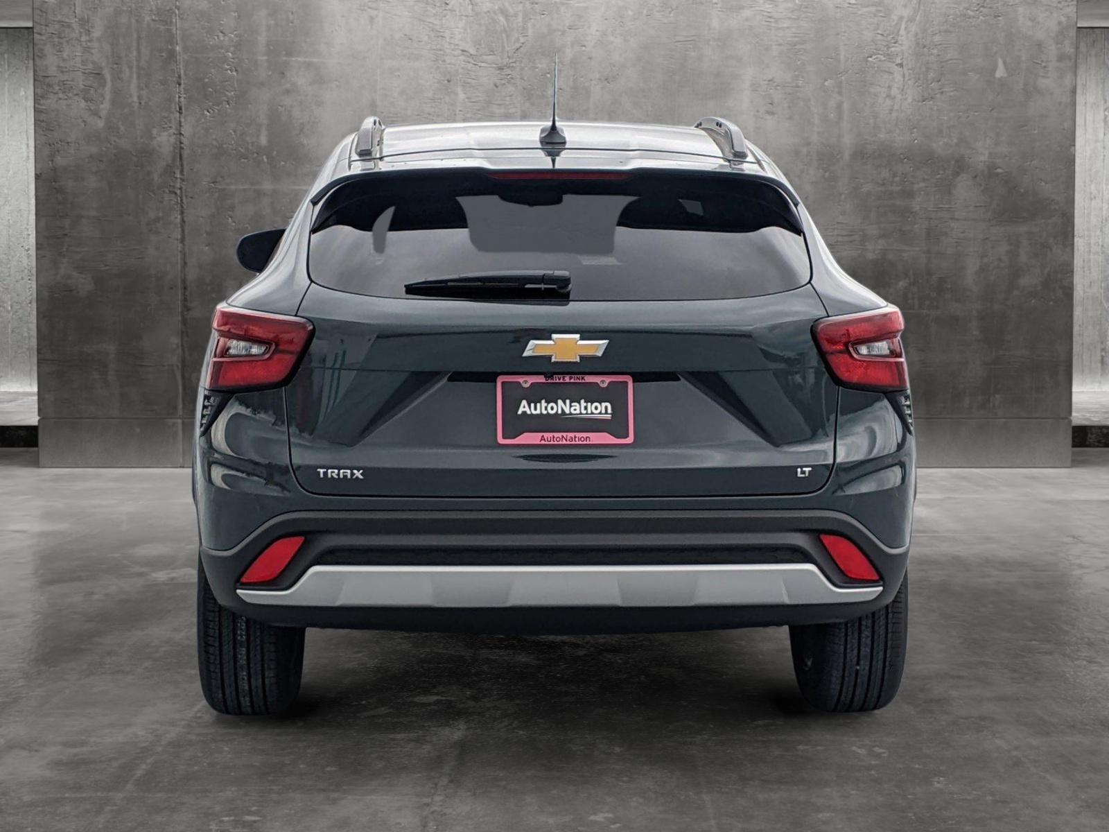 2025 Chevrolet Trax Vehicle Photo in PEMBROKE PINES, FL 33024-6534