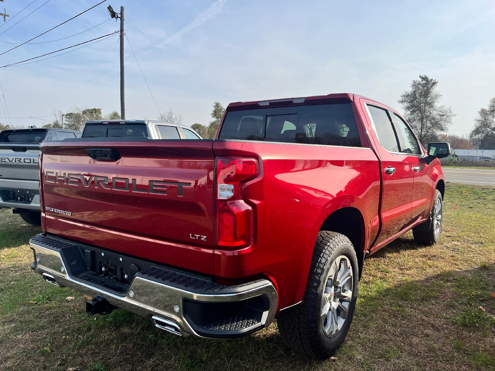 2025 Chevrolet Silverado 1500 Vehicle Photo in CLARE, MI 48617-9414