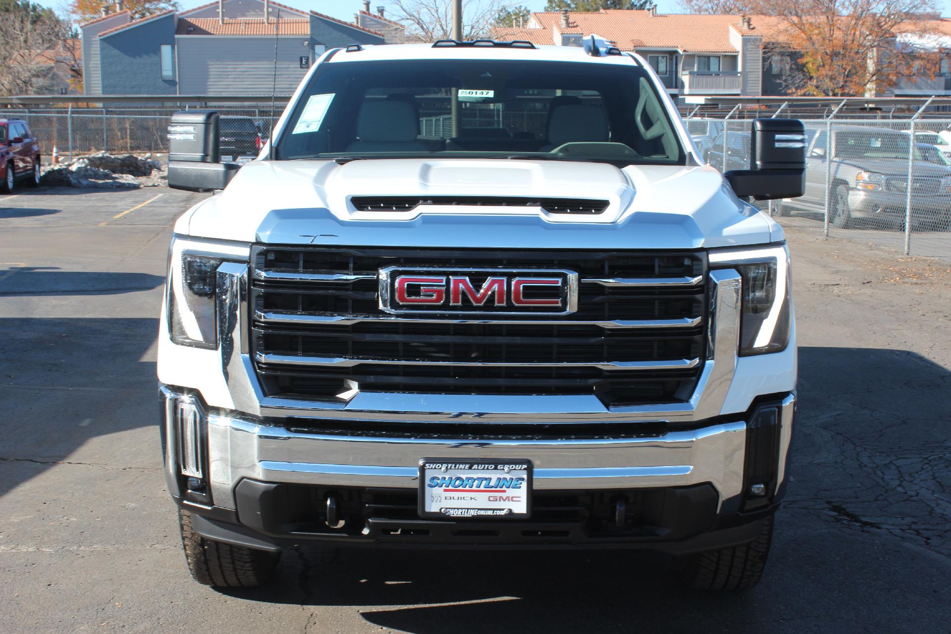 2025 GMC Sierra 2500 HD Vehicle Photo in AURORA, CO 80012-4011