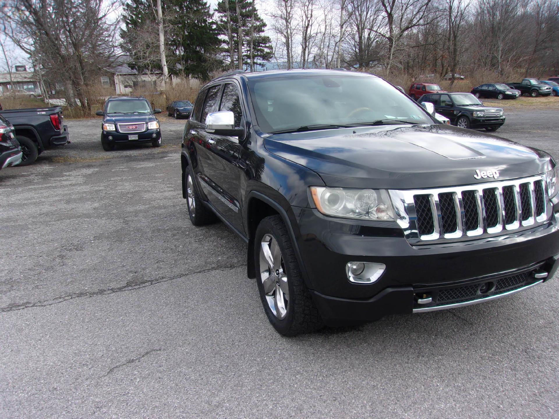 Used 2011 Jeep Grand Cherokee Overland with VIN 1J4RR6GT3BC607862 for sale in Ebensburg, PA