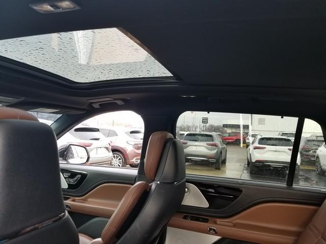 2021 Lincoln Aviator Vehicle Photo in ELYRIA, OH 44035-6349