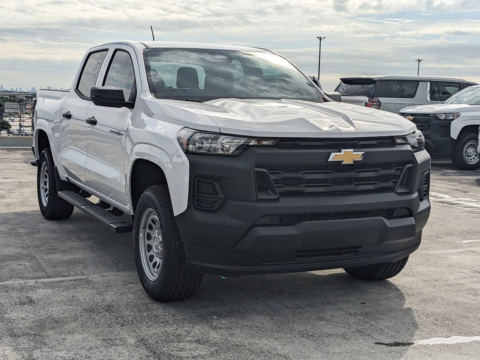 2024 Chevrolet Colorado Vehicle Photo in MIAMI, FL 33172-3015