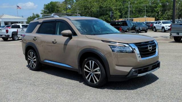 Used 2024 Nissan Pathfinder Platinum with VIN 5N1DR3DG1RC228466 for sale in Florence, SC