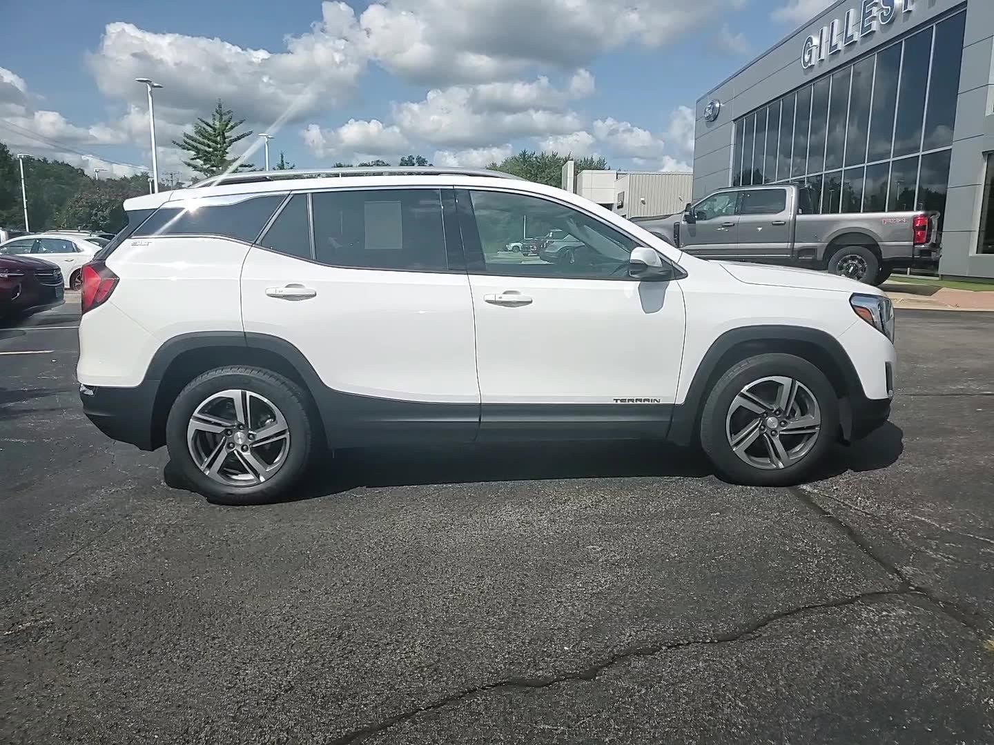 Used 2021 GMC Terrain SLT with VIN 3GKALVEV2ML313707 for sale in Gurnee, IL