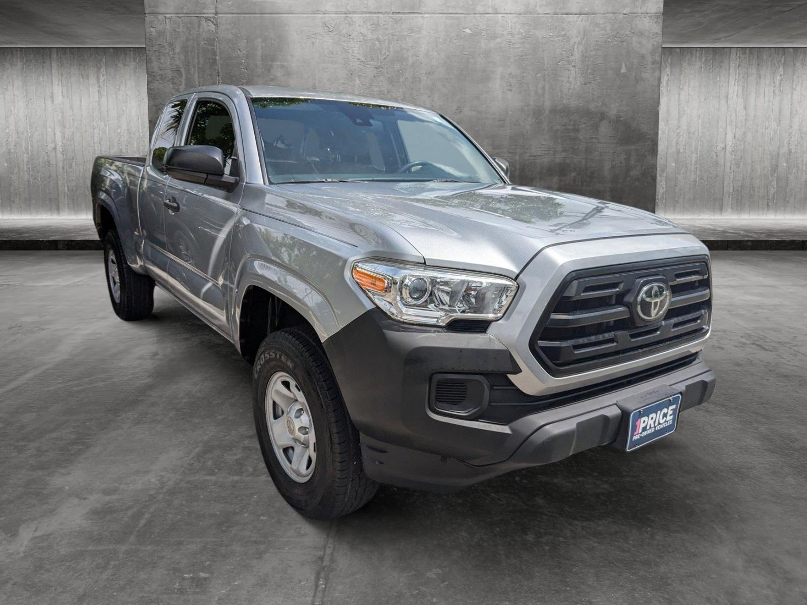 2019 Toyota Tacoma 2WD Vehicle Photo in Miami, FL 33135