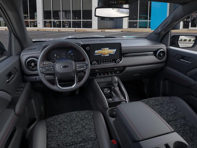 2024 Chevrolet Colorado Vehicle Photo in MOON TOWNSHIP, PA 15108-2571