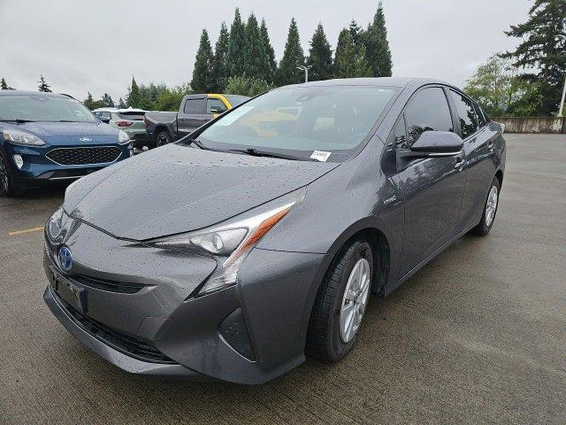 2017 Toyota Prius Vehicle Photo in PUYALLUP, WA 98371-4149