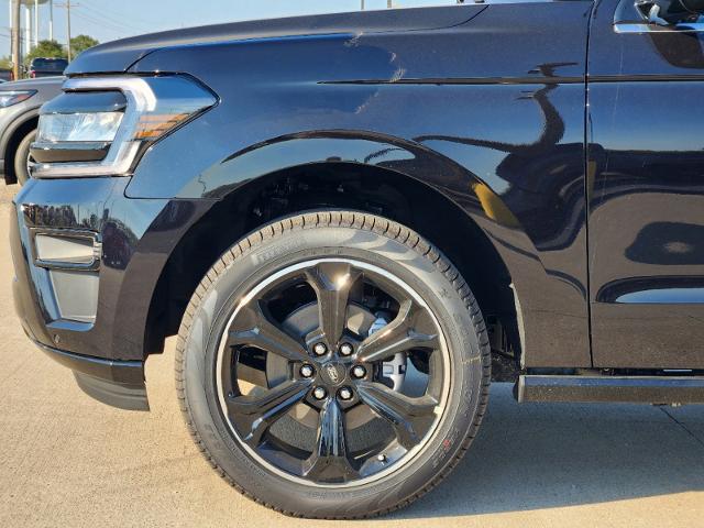 2024 Ford Expedition Max Vehicle Photo in Pilot Point, TX 76258