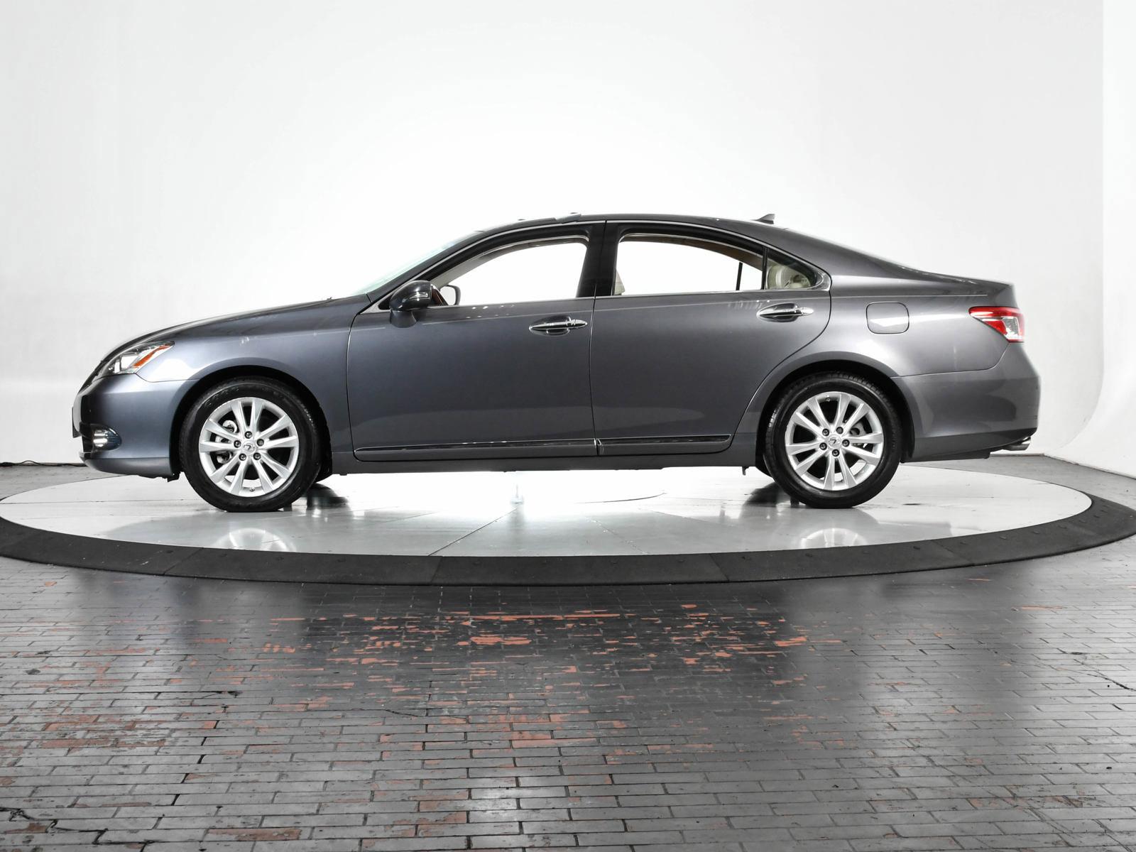 2012 Lexus ES 350 Vehicle Photo in DALLAS, TX 75235