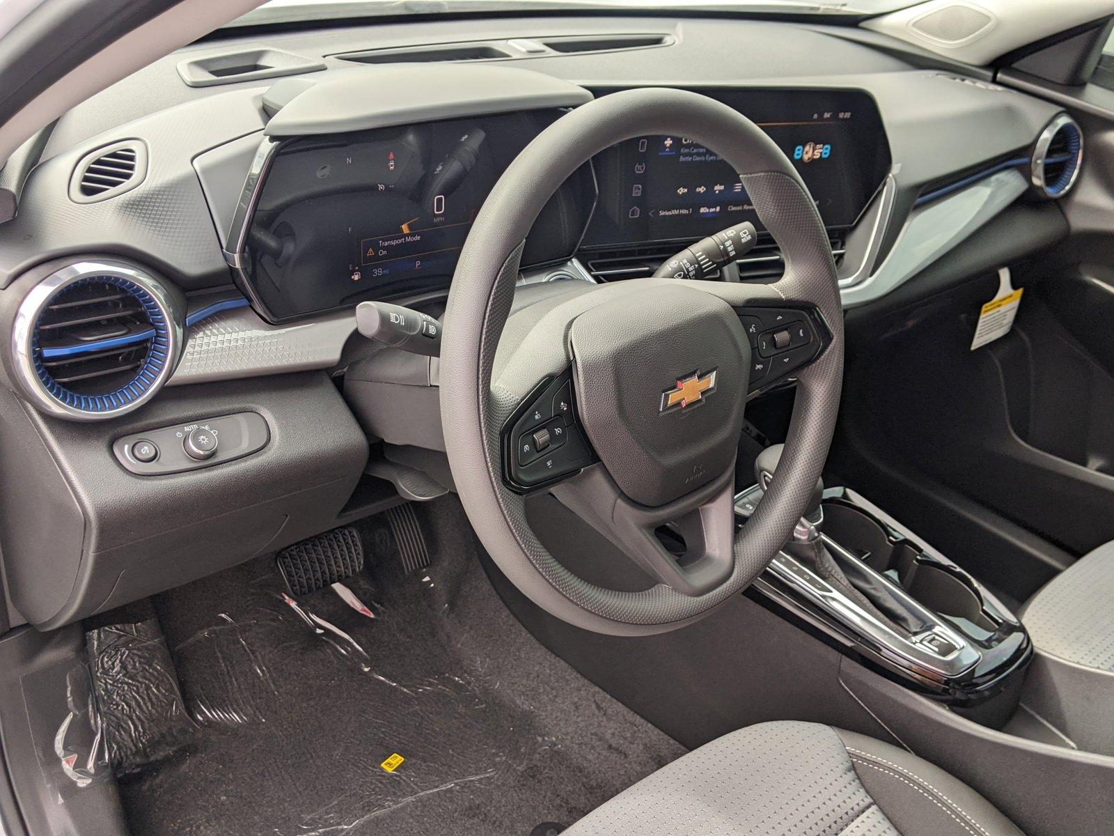 2025 Chevrolet Trax Vehicle Photo in PEMBROKE PINES, FL 33024-6534