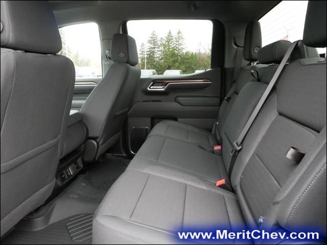 2025 Chevrolet Silverado 1500 Vehicle Photo in MAPLEWOOD, MN 55119-4794