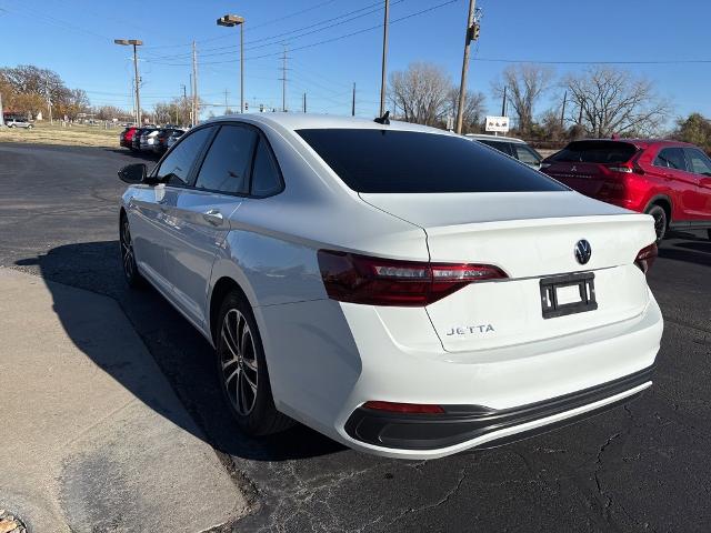 2024 Volkswagen Jetta Vehicle Photo in MANHATTAN, KS 66502-5036