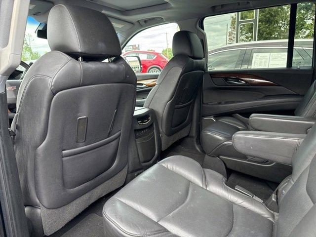 2017 Cadillac Escalade ESV Vehicle Photo in TREVOSE, PA 19053-4984