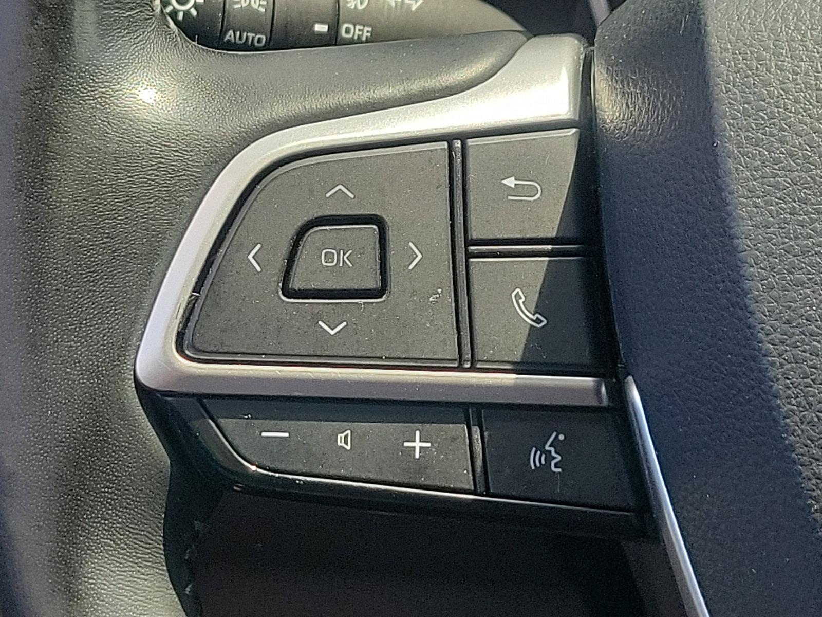 2022 Toyota Highlander Vehicle Photo in Trevose, PA 19053