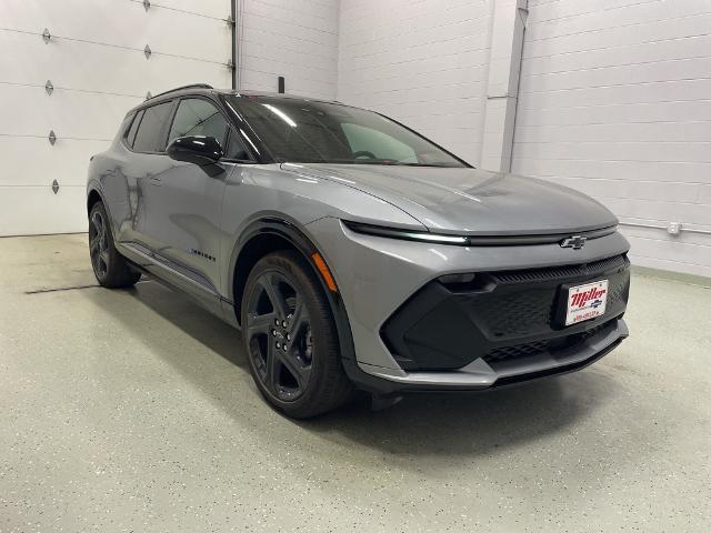 2024 Chevrolet Equinox EV Vehicle Photo in ROGERS, MN 55374-9422