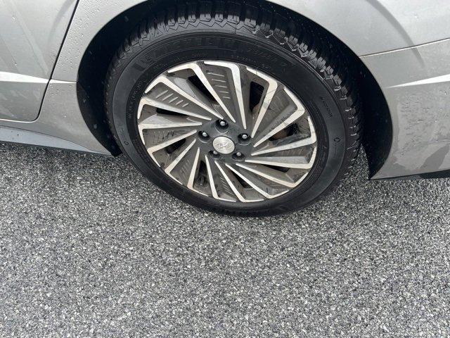 2020 Hyundai SONATA Hybrid Vehicle Photo in Harrisburg, PA 17111