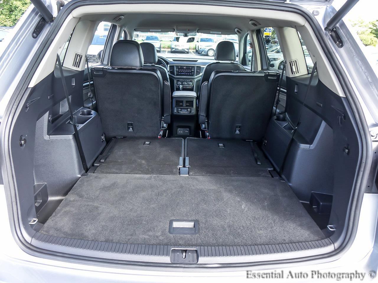 2021 Volkswagen Atlas Vehicle Photo in Saint Charles, IL 60174